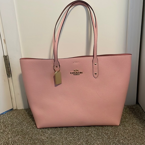 Coach Handbags - New with tags Coach LTH Town Tote! Light pink 👛